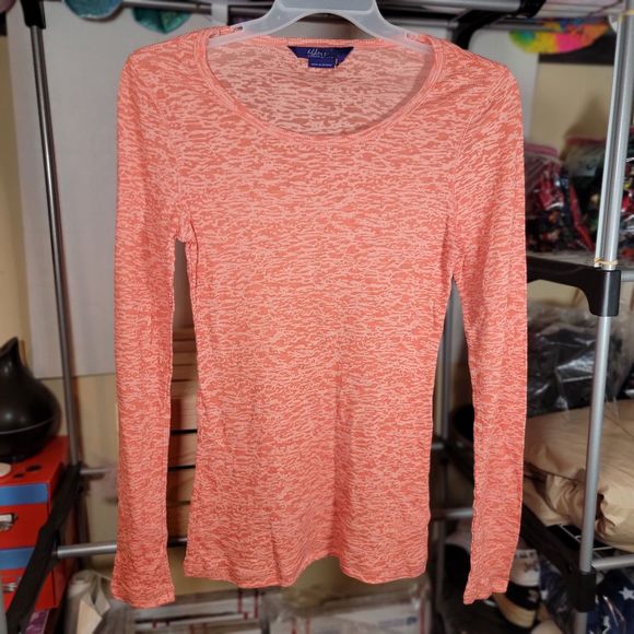 Miley Cyrus & Max Azria Shirt Orange Long Sleeve Lightweight - Size XL - Picture 1 of 3